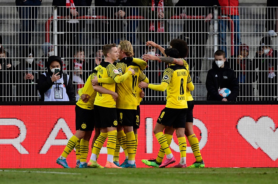 Ponturi Europa League Rangers - Dortmund: echipe probabile, absenți, avancronică 24.02.2022