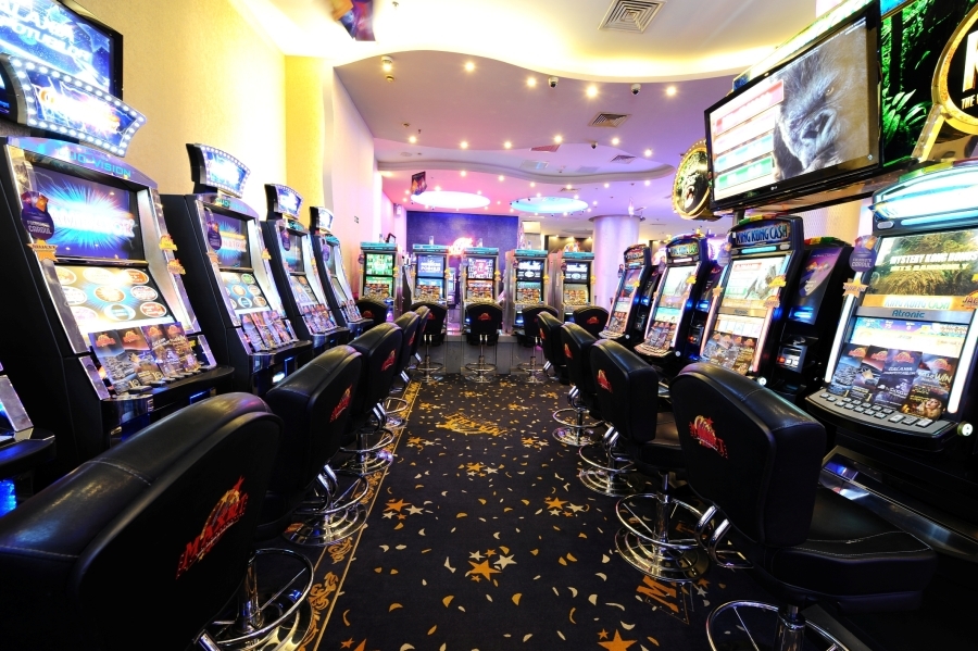 Cât costă, de fapt, aparatele de tip slot Machine din cazinourile Superbet sau Maxbet