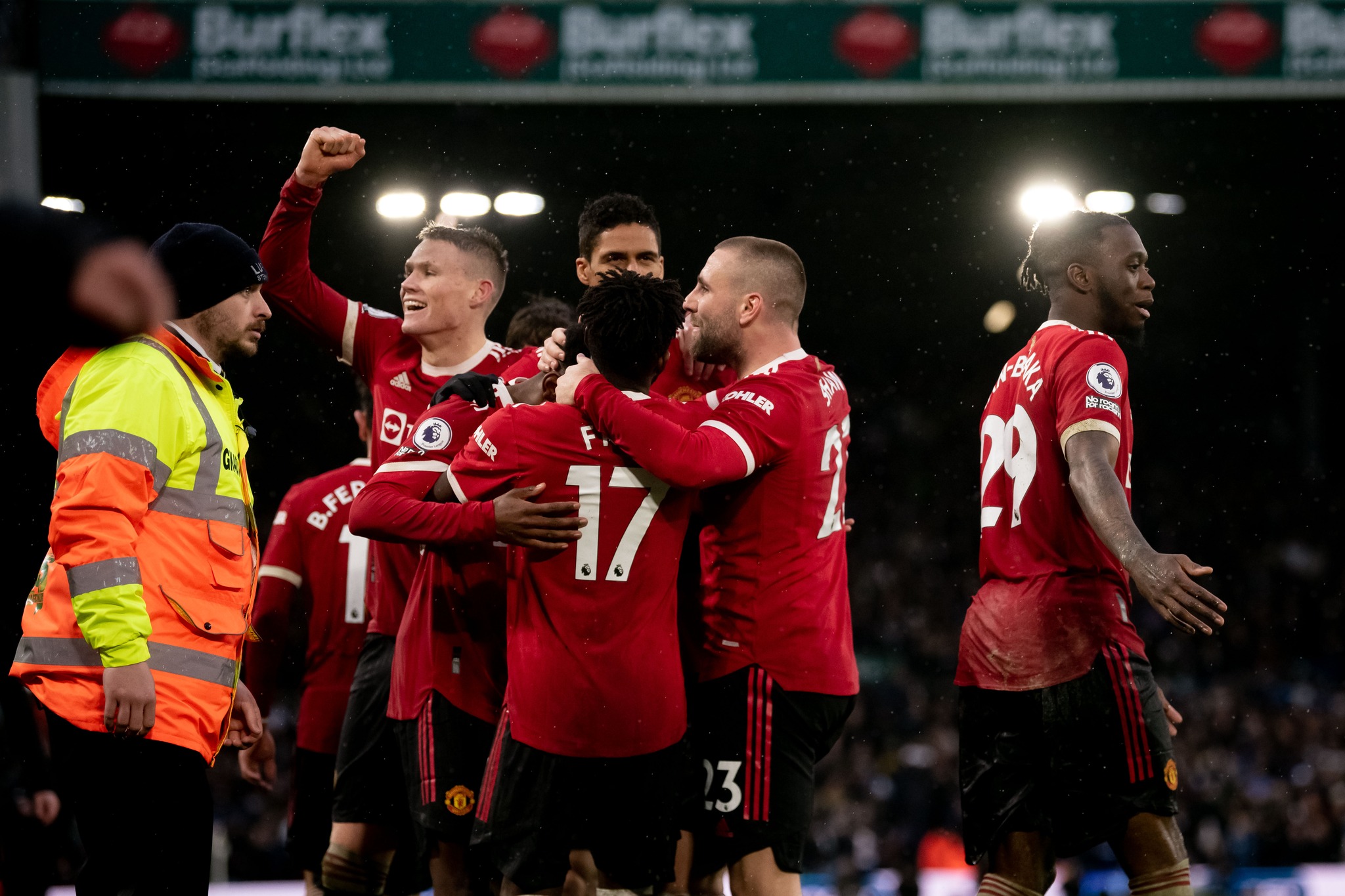 Vezi Live Video Online meciul Manchester City - Manchester United. Cine transmite partida la TV
